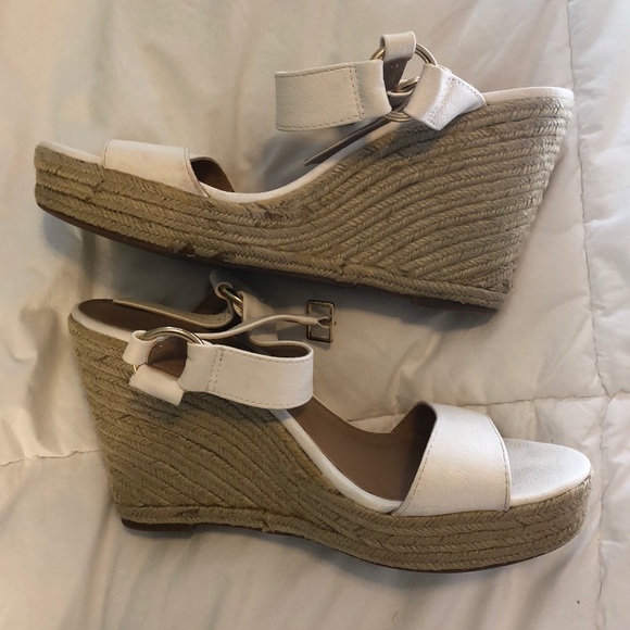 Target White Wedges - Picture 3 of 4